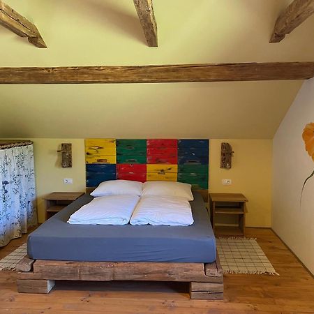Vamis Hotel Gornji Petrovci Quarto foto