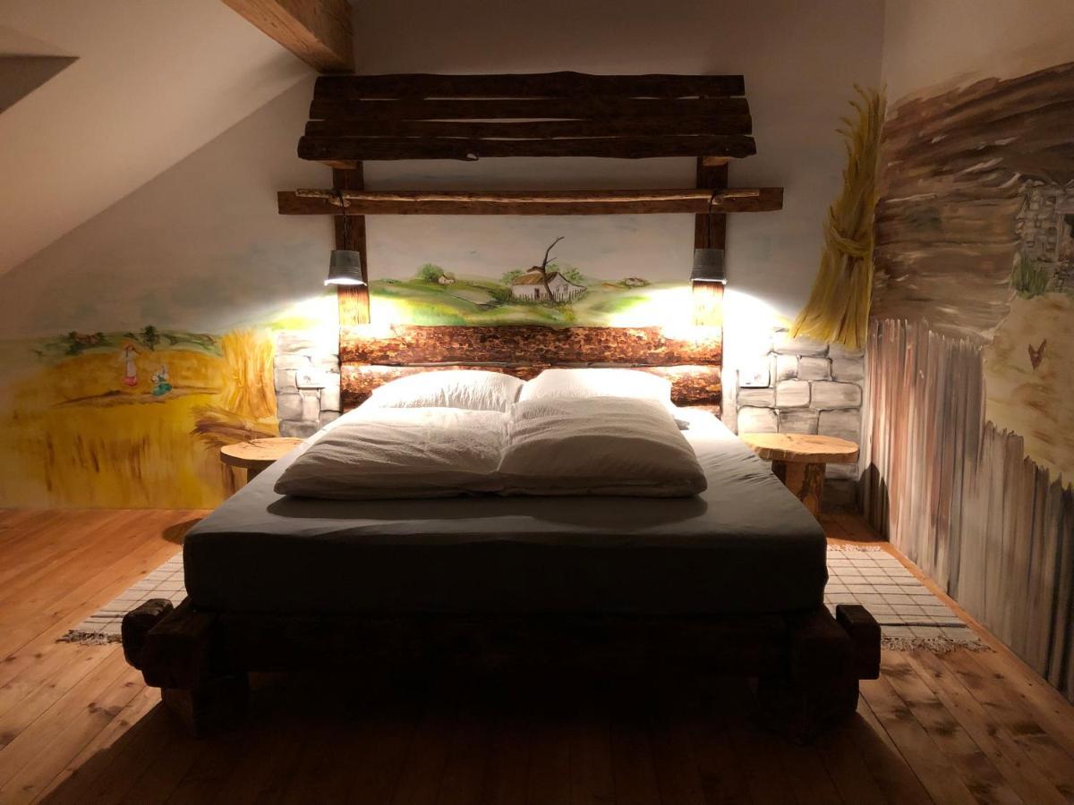 Vamis Hotel Gornji Petrovci Quarto foto
