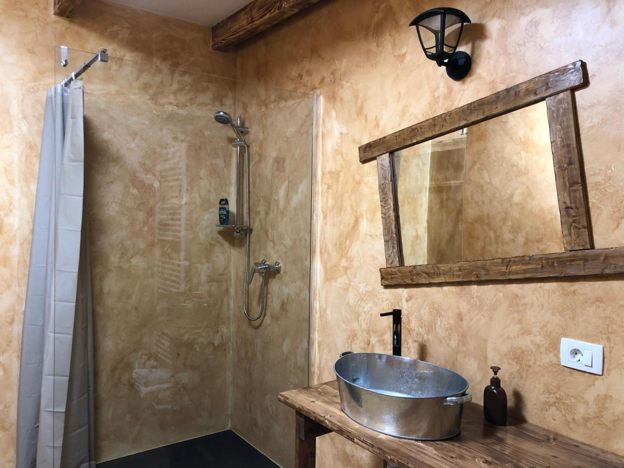 Vamis Hotel Gornji Petrovci Quarto foto